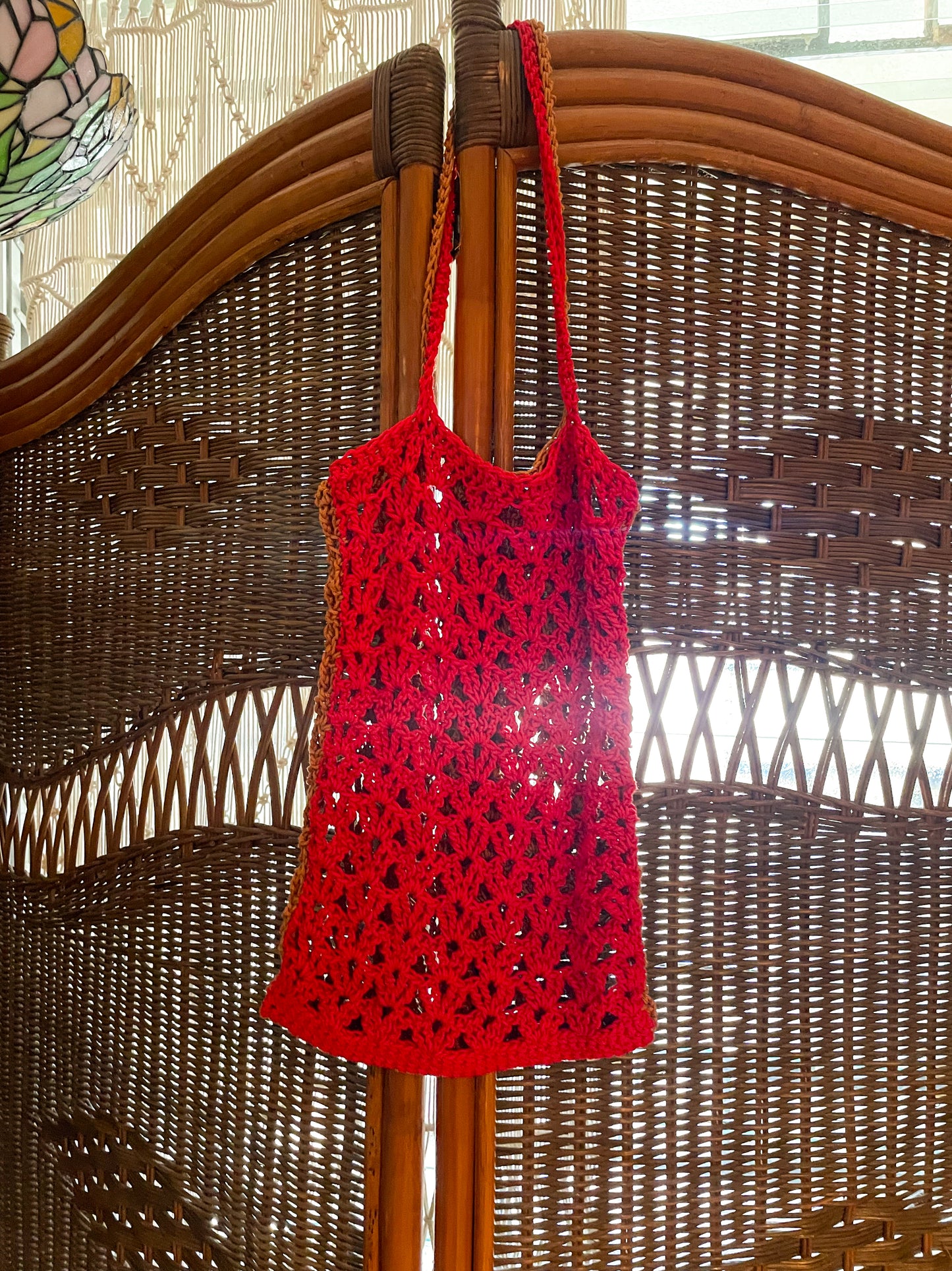 Carnation Crochet Tote